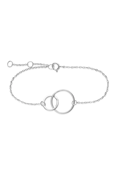 Sterling Forever Silver Interlocking Circle Bracelet In Metallic