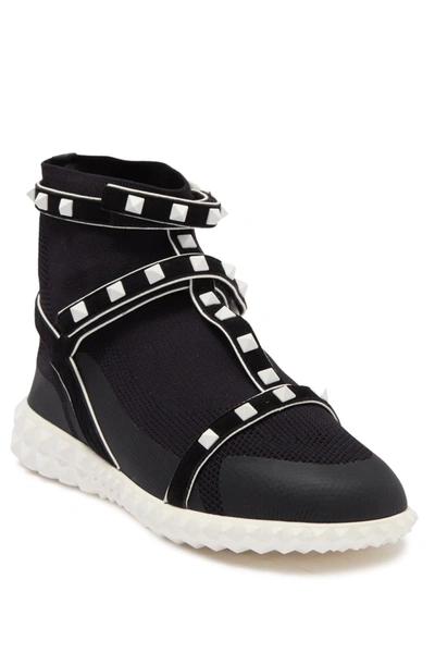 Valentino Garavani Studded Cage Stretch Sneaker In Nero/bianco Ottico