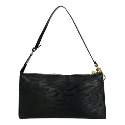 Pre-owned Louis Vuitton Pochette Accessoire Black Cloth Handbag