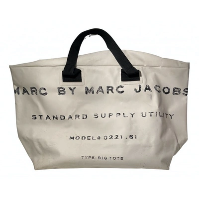 Pre-owned Marc By Marc Jacobs Tote In White