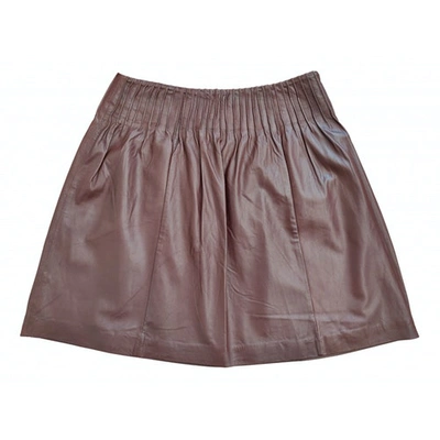 Pre-owned Theory Leather Mini Skirt In Burgundy