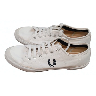 Pre-owned Fred Perry Cloth Low Trainers In White
