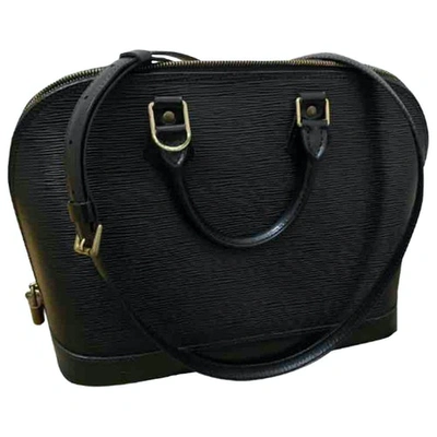 Pre-owned Louis Vuitton Alma Leather Handbag In Black