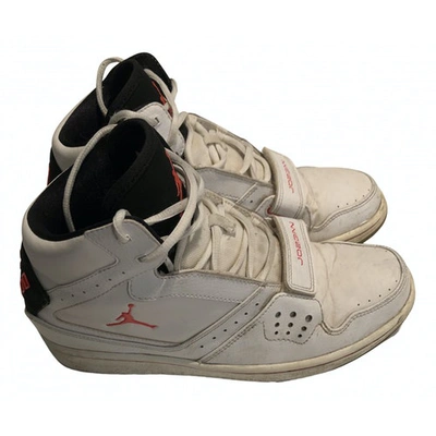 Pre-owned Jordan Low Trainers In White