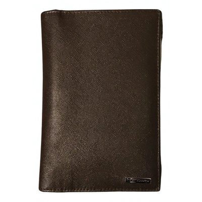 Pre-owned Trussardi Vegan Leather Small Bag In Brown