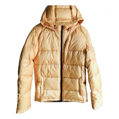 Pre-owned Victorinox Puffer In Yellow