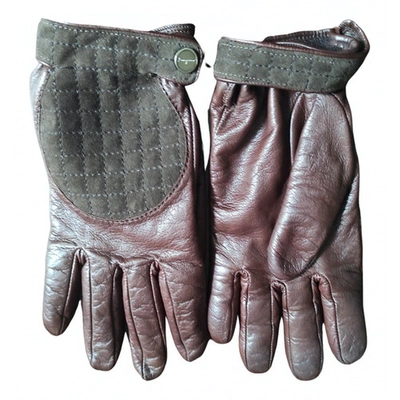 Pre-owned Ferragamo Leather Gloves In Brown
