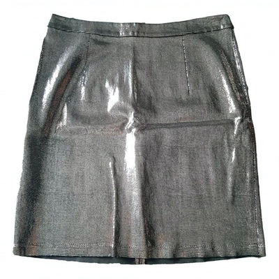 Pre-owned Alice And Olivia Leather Mini Skirt In Silver