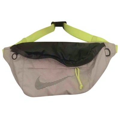 Pre-owned Nike Bag In Grey