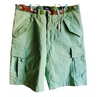 Pre-owned Versus Green Cotton Shorts