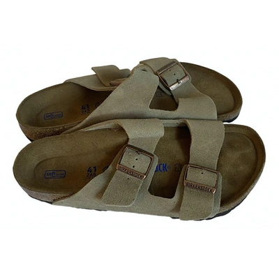 Pre-owned Birkenstock Beige Suede Sandals