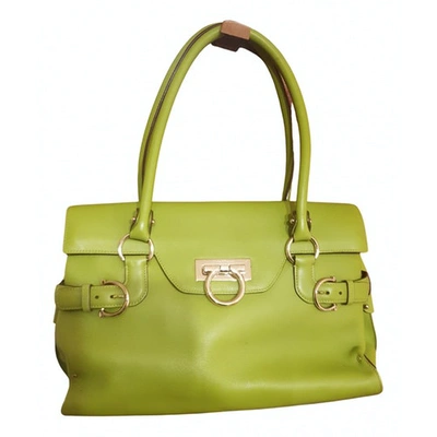 Pre-owned Ferragamo Sofia Leather Handbag In Green