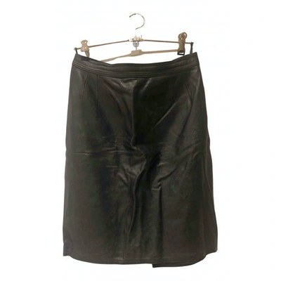Pre-owned Emanuel Ungaro Leather Mid-length Skirt In Black