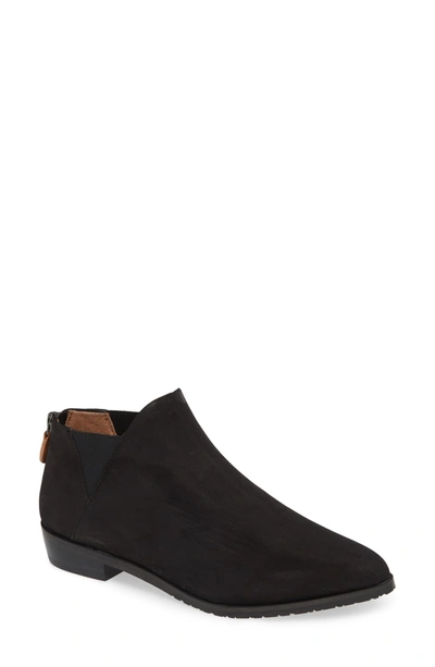 Gentle Souls By Kenneth Cole Neptune Leather Chelsea Bootie In Black