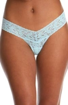 HANKY PANKY 'SIGNATURE LACE' LOW RISE THONG,4911XS