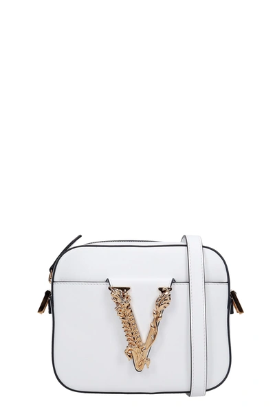 Versace Shoulder Bag In White Leather In A Bianco Ottico/oro