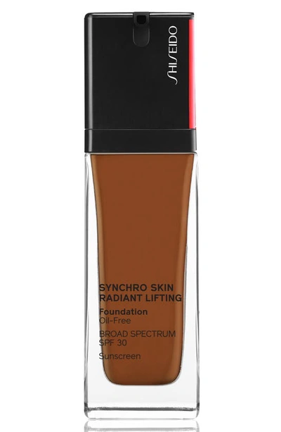 Shiseido Synchro Skin Radiant Lifting Foundation Spf 30 530 Henna 1.0 oz/ 30 ml In 530 Henna (deep With Neutral Undertones)