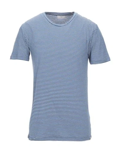 Minimum T-shirts In Blue