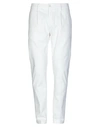 No Lab Pants In White