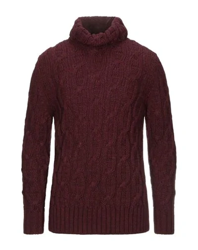 +39 Masq Turtleneck In Maroon