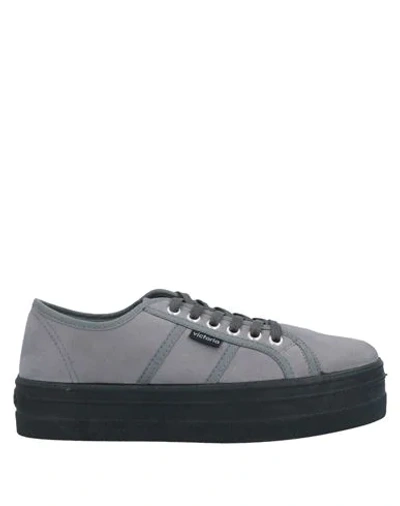Victoria Sneakers In Grey