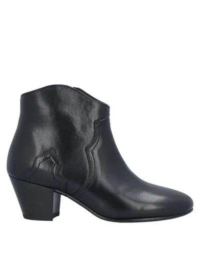 Isabel Marant Ankle Boots In Black