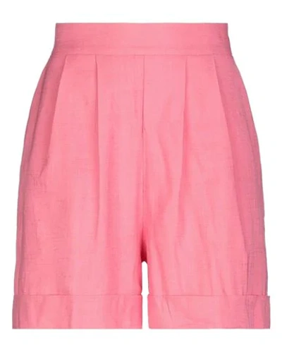 Hebe Studio Woman Shorts & Bermuda Shorts Pink Size 4 Linen, Viscose, Elastane