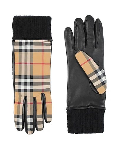 Burberry Gloves In Camel