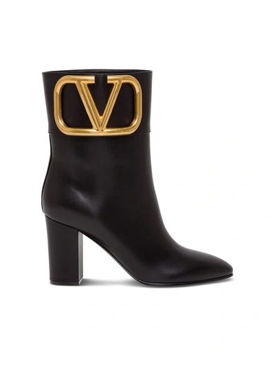 Valentino Garavani Supervee Leather Ankle Boots In Nero