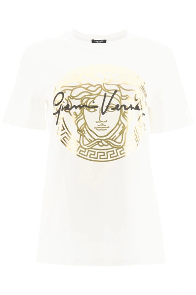 Versace Medusa Signature Print T-shirt In White,gold,black