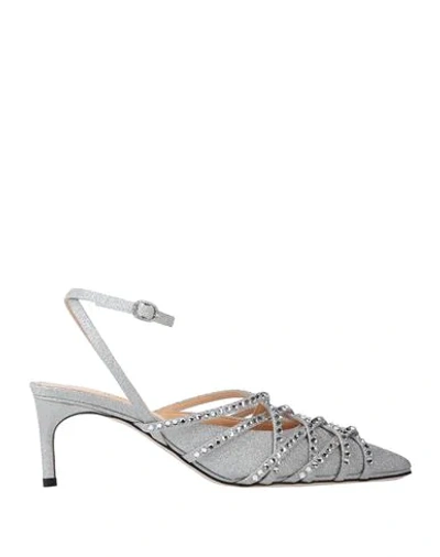Giannico Pumps In Silver