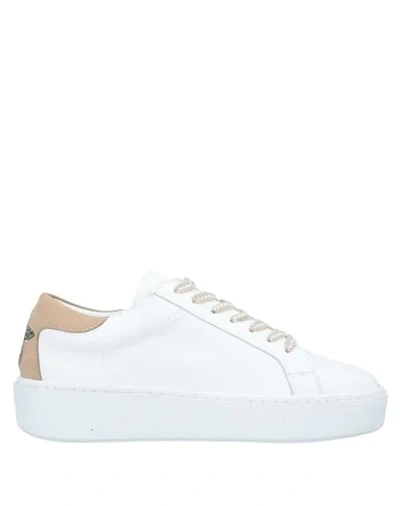 Lorena Antoniazzi Sneakers In White