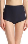 Commando Butter Control Thong In Black