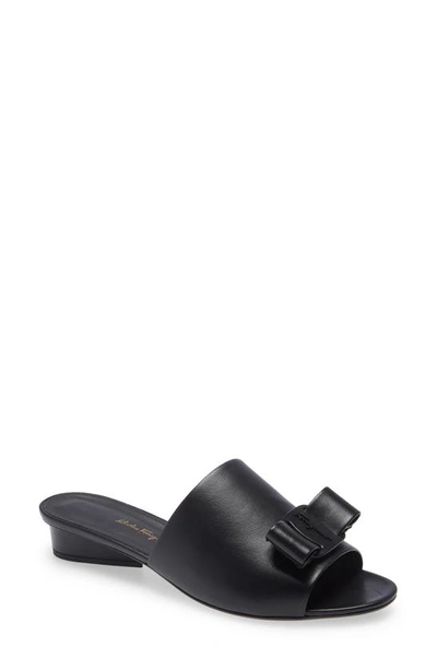 Ferragamo Double Bow Mule Sandals In Black