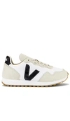 Veja Mixed Leather Trainer Sneakers In White & Black & Natural