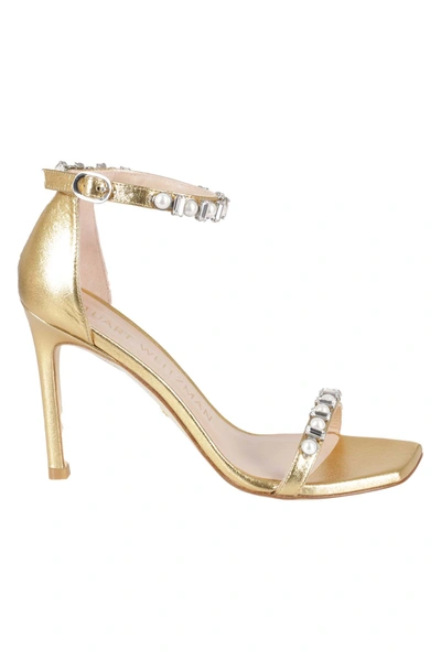 Stuart Weitzman Sandals In Gold Oro