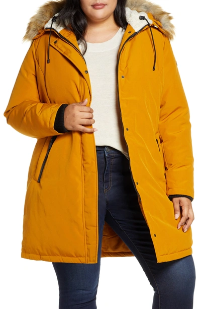 Sam Edelman Faux Fur Trim Short Parka In Mustard