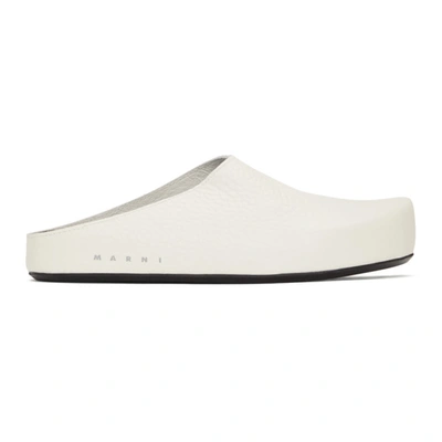 Marni Logo-letter Pebble-effect Clog Slippers In Lily/white