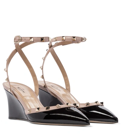 Valentino Garavani Rockstud Patent Leather Wedges In Black