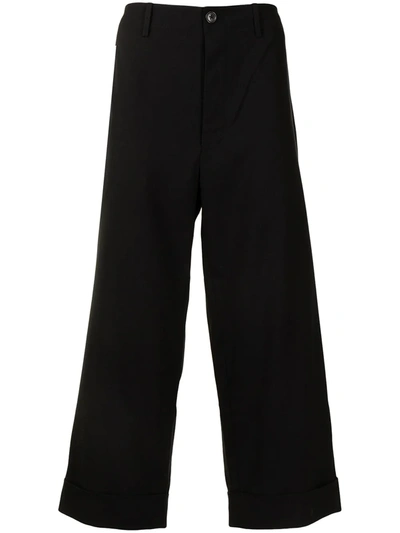 Ports V Slogan-print Cropped Trousers In Black