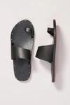 Beek Finch Toe Ring Slides In Black