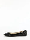 Roger Vivier Gommette Patent Leather Ballet Flats In Black