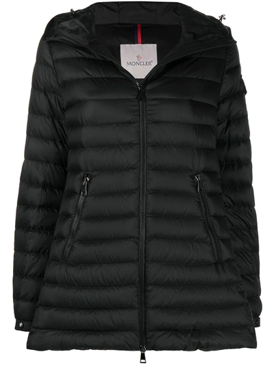 Moncler Logo-patch Zip-up Padded Jacket In Schwarz