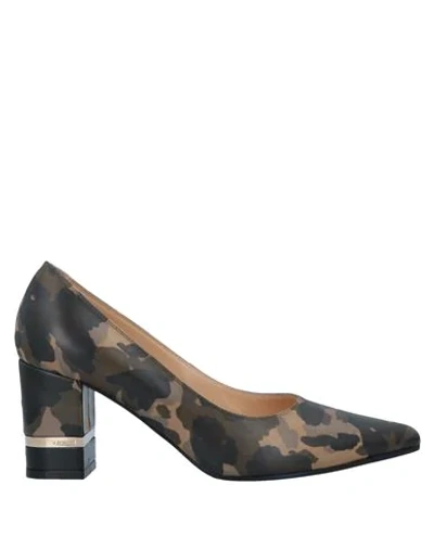 A.testoni Pumps In Military Green