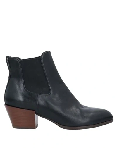 Hogan Leather Texan Booties In Black