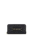 LOVE MOSCHINO QUILTED WALLET IN BLACK