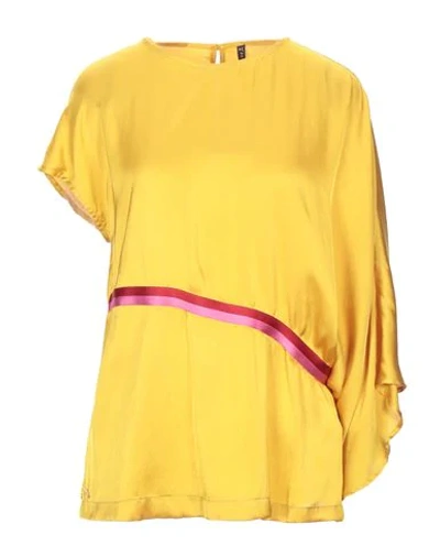 Manila Grace Blouses In Ocher