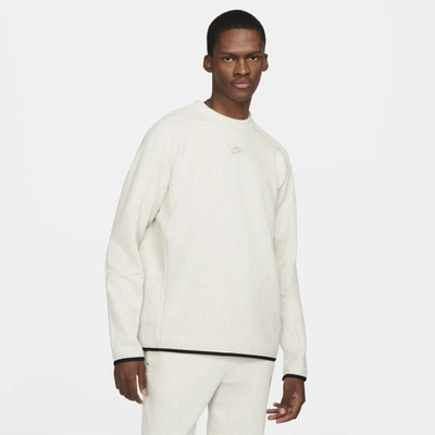 Nike Sportswear Tech Fleece Sweatshirt In White