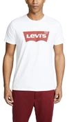Levi's Graphic Set In Neck Tee In White