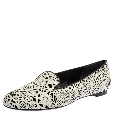Pre-owned Alexander Mcqueen White Leather Monochrome Laser Cut Smoking Slippers Size 39
